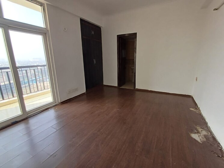 Room, nimbus-the-hyde-park 3 Bedroom 1320 Sq.Ft. Apartment In Sector 78 Noida 8775101