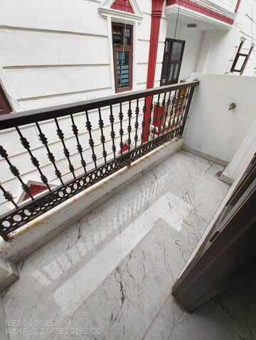 Balcony in 1 BHK Builder Floor at Maidan Garhi – for Rent