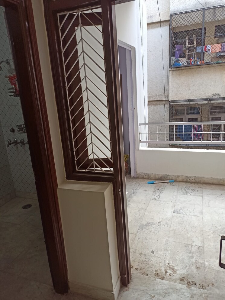 Balcony, malviya nagar 3 Bedroom 1800 Sq.Ft. Builder Floor In Malviya Nagar Delhi 8775178