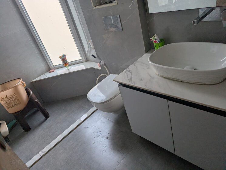 Bathroom, mapsko-mount-ville 3 Bedroom 1815 Sq.Ft. Apartment In Sector 79 Gurgaon 8775163