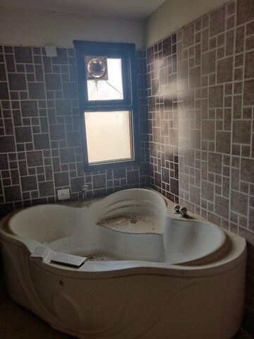 Bathroom in 2 BHK Apartment at Migsun Ultimo, Omicron Iii Greater Noida – for Sale