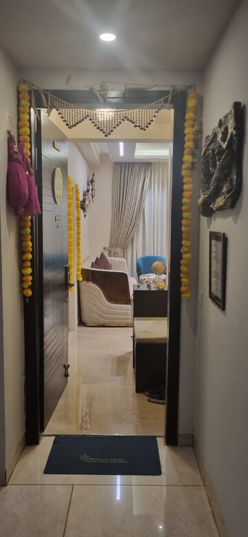 Bathroom in 3 BHK Apartment at Mapsko Mount Ville, Sector 79 – for Rent