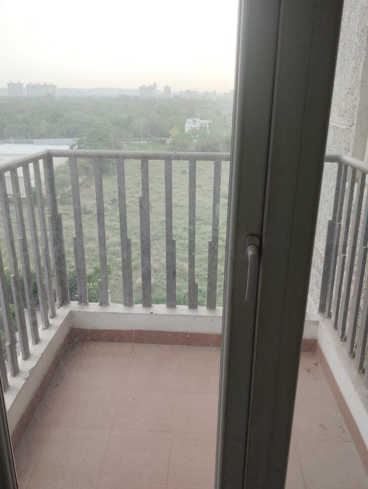 Balcony, mapsko-mount-ville 3 Bedroom 1815 Sq.Ft. Apartment In Sector 79 Gurgaon 8775211