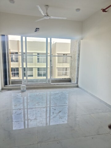 2 BHK Apartment For Rent in Advait Eternal, Kurla East