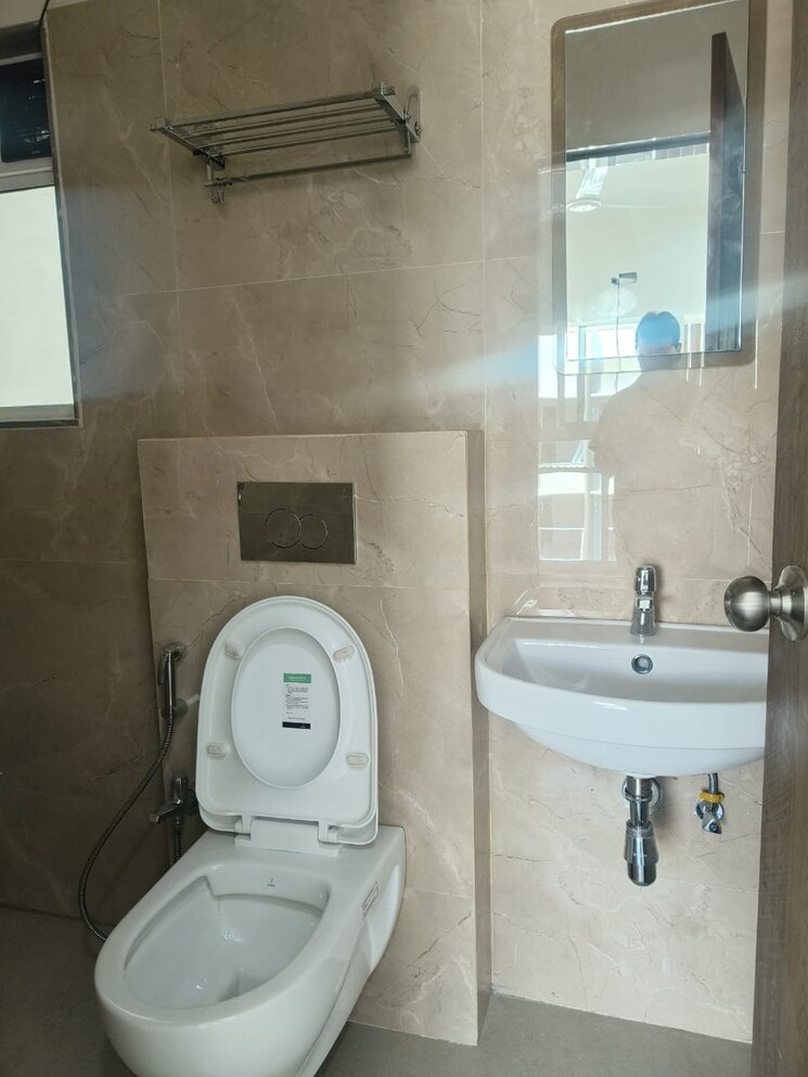 Bathroom, advait-eternal 2 Bedroom 580 Sq.Ft. Apartment In Kurla East Mumbai 8775253