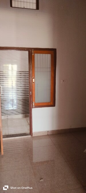 Room in 4 BHK Independent House at Modipuram – for Sale