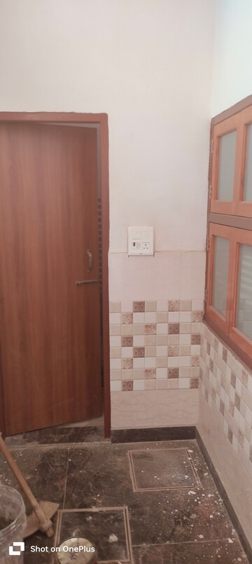 Bathroom in 4 BHK Independent House at Modipuram – for Sale