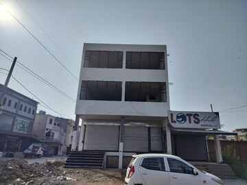  Showroom For Sale in Sector 123