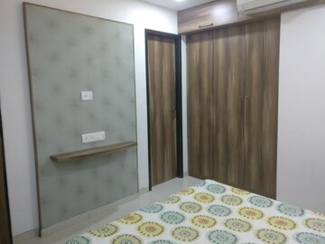 Bedroom in 2 BHK Apartment at Silver Palace Pali Hill, Pali Hill – for Rent