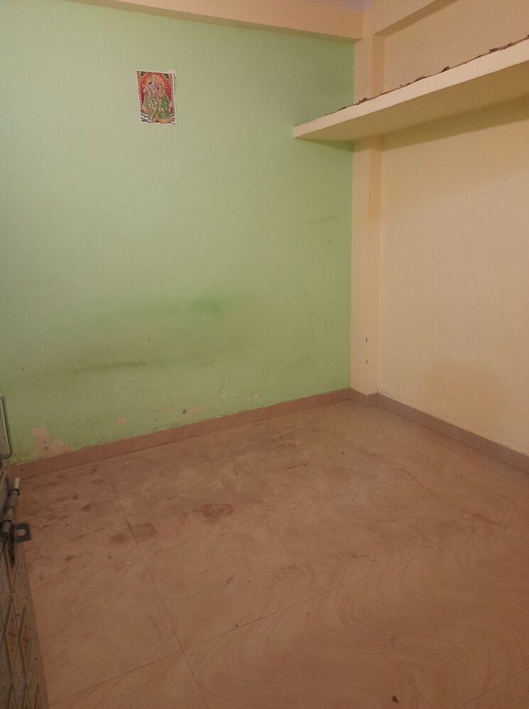 Room, mayur vihar phase 1 2 Bedroom 475 Sq.Ft. Builder Floor In Mayur Vihar Phase 1 Delhi 8775269