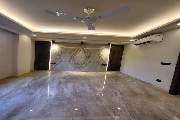 4 BHK + Servant Room Apartment For Rent in DLF Westend Heights
