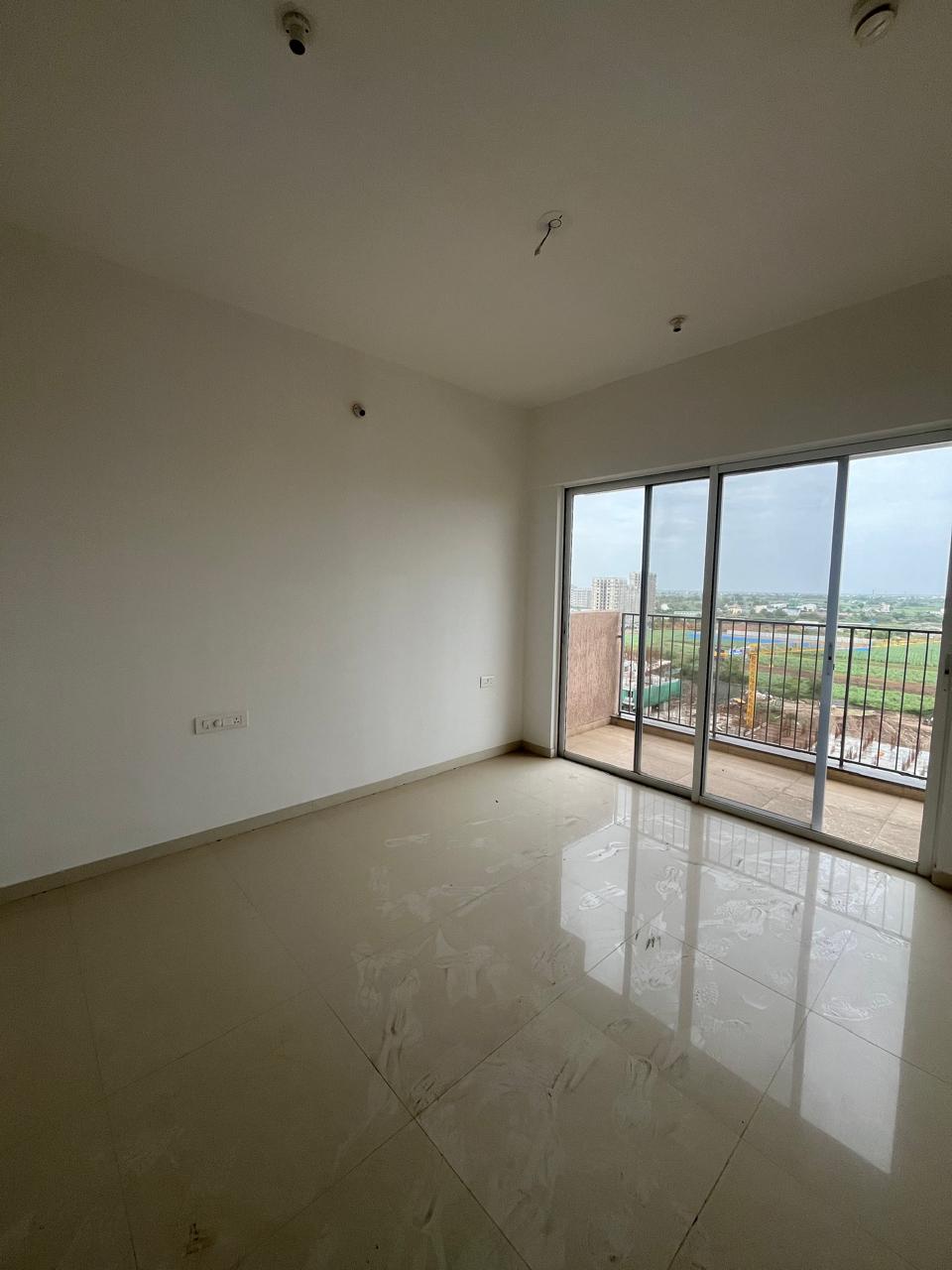 2 BHK Apartment For Rent in Godrej Boulevard