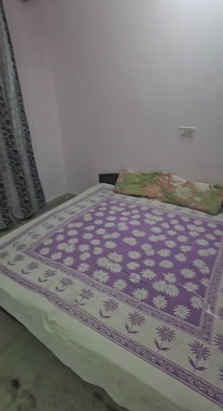 Bedroom, sector 45 2 Bedroom 190 Sq.Yd. Builder Floor In Sector 45 Gurgaon 8775232