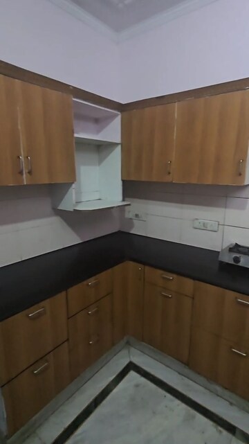 Kitchen in 2 BHK Builder Floor at Sector 45 – for Rent