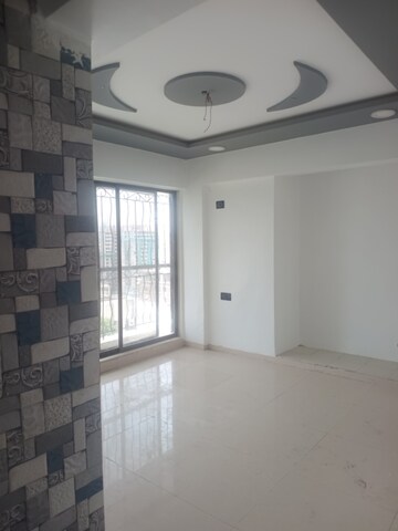 Room in 3 BHK Apartment at Gaurav Woods Phase I, Mira Road – for Sale