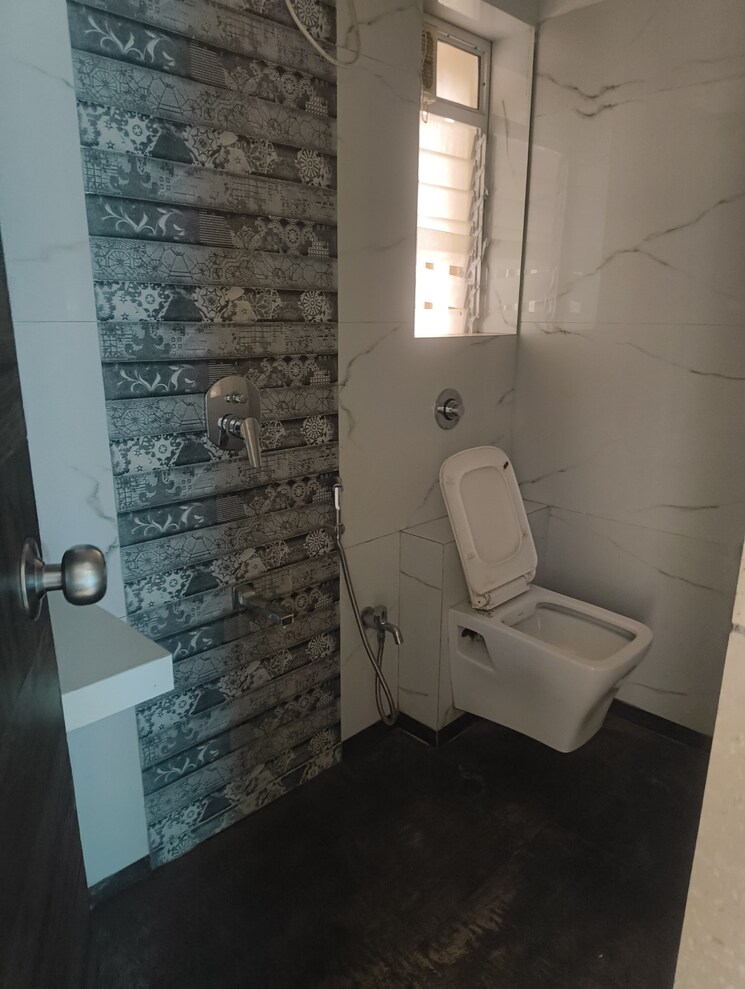 Bathroom, rite-skyluxe 2 Bedroom 743 Sq.Ft. Apartment In Chembur Mumbai 8775289