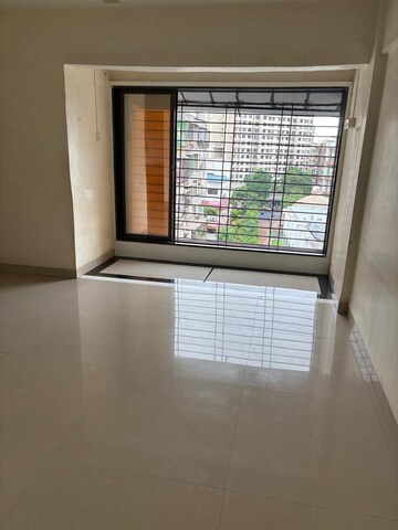 Room in 2 BHK Apartment at DB Orchid Ozone, Dahisar East – for Rent