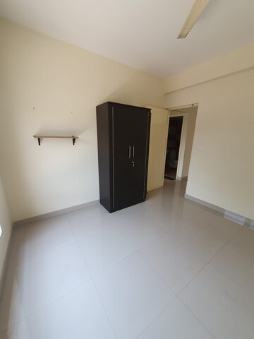 Room in 3 BHK Apartment at Kolte Patil Raaga, Hennur Road – for Sale
