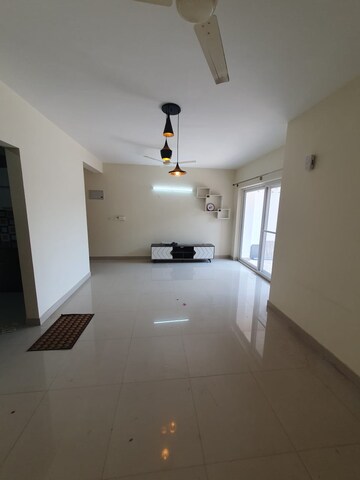 Room in 3 BHK Apartment at Kolte Patil Raaga, Hennur Road – for Sale