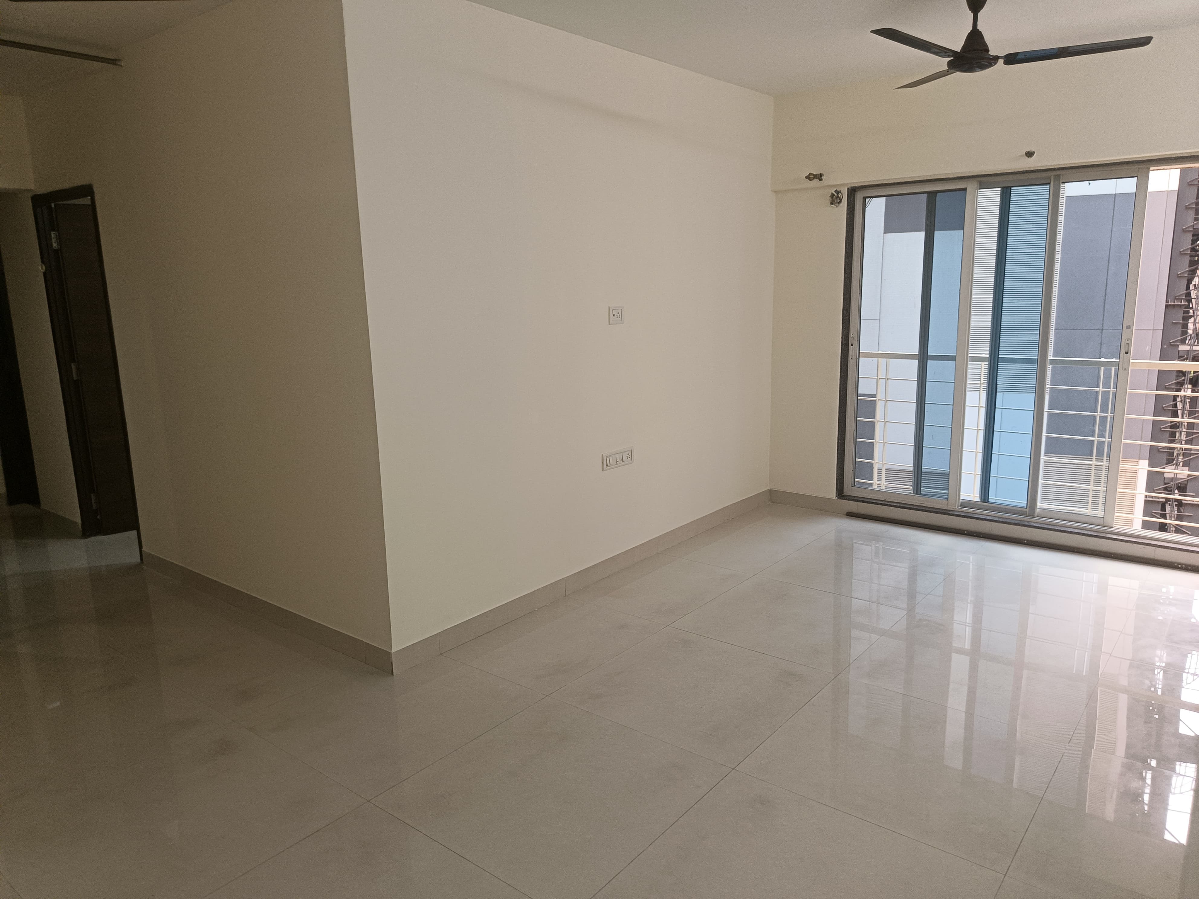 2 BHK Apartment For Rent in Veena Serenity