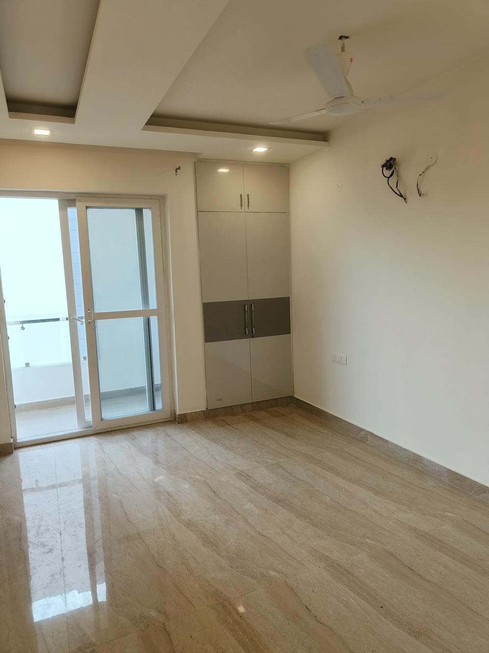 3 BHK + Servant Room Builder Floor For Sale in Parklands
