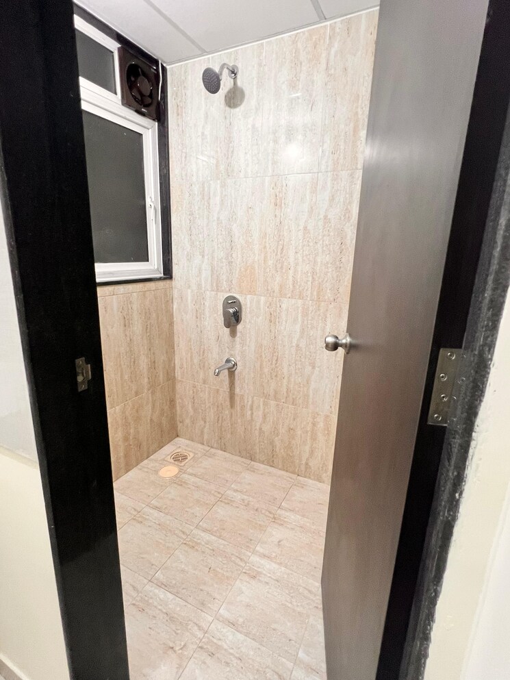 Bathroom, kolte-patil-life-republic 1 Bedroom 499 Sq.Ft. Apartment In Hinjewadi Pune 8775368