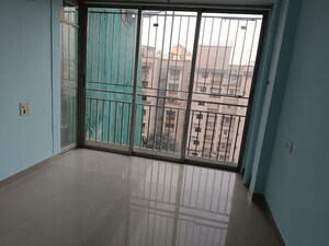 Room in 1 BHK Apartment at Sadguru Heights I, Dahisar East – for Sale