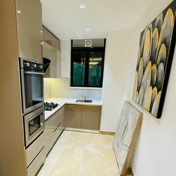 Team Area in 3 BHK Builder Floor at Anant Raj The Estate Residences, Sector 63a – for Sale
