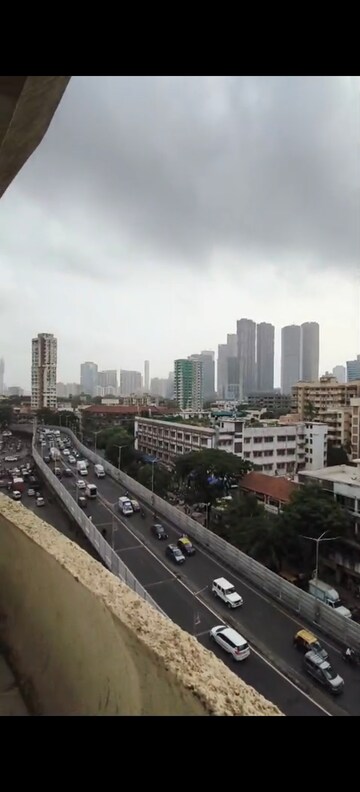 2 BHK Apartment – Exterior View View at Crystal Tower, Parel - for Rent