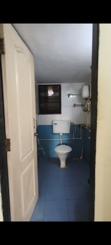 Bathroom in 2 BHK Apartment at Crystal Tower, Parel – for Rent