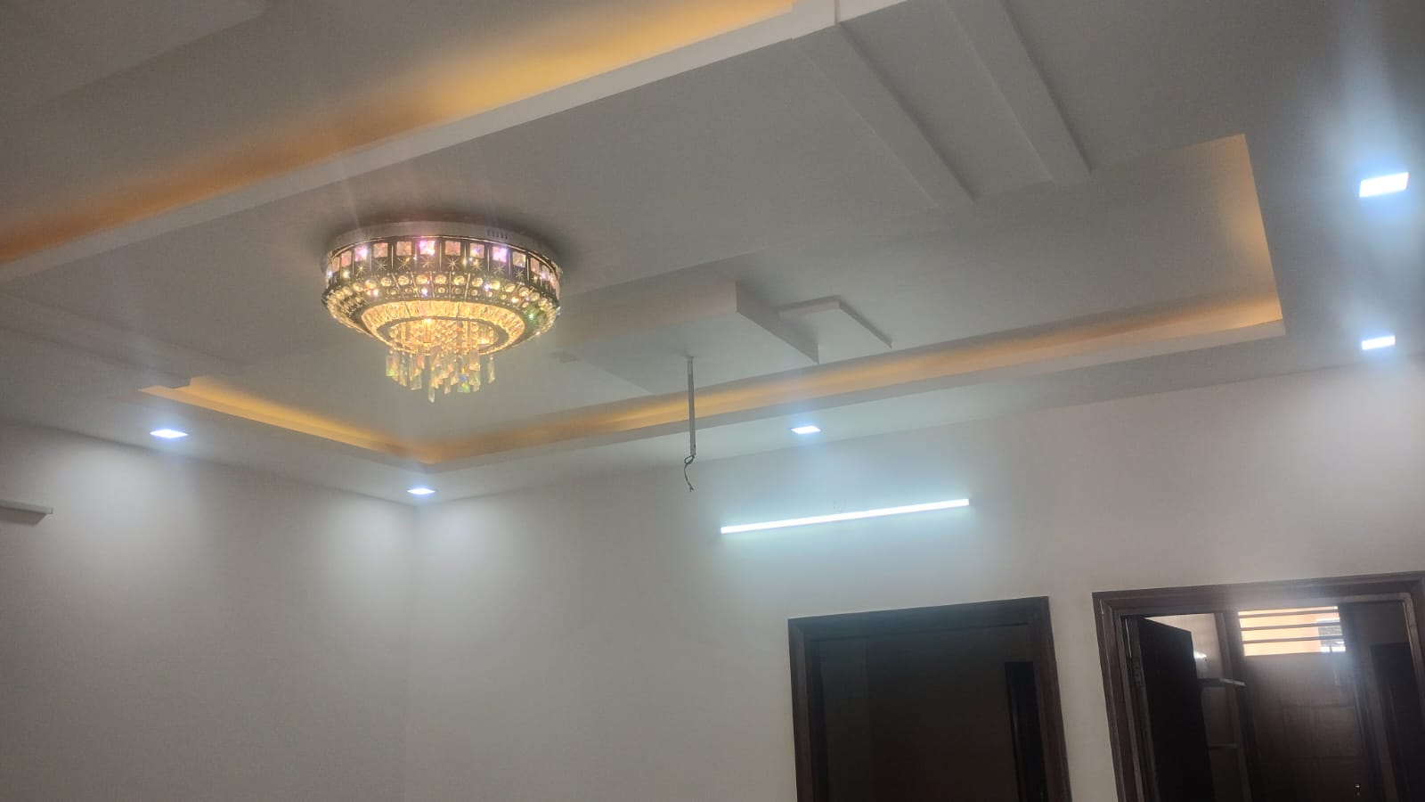 3 BHK Builder Floor For Rent in Sahastradhara Road