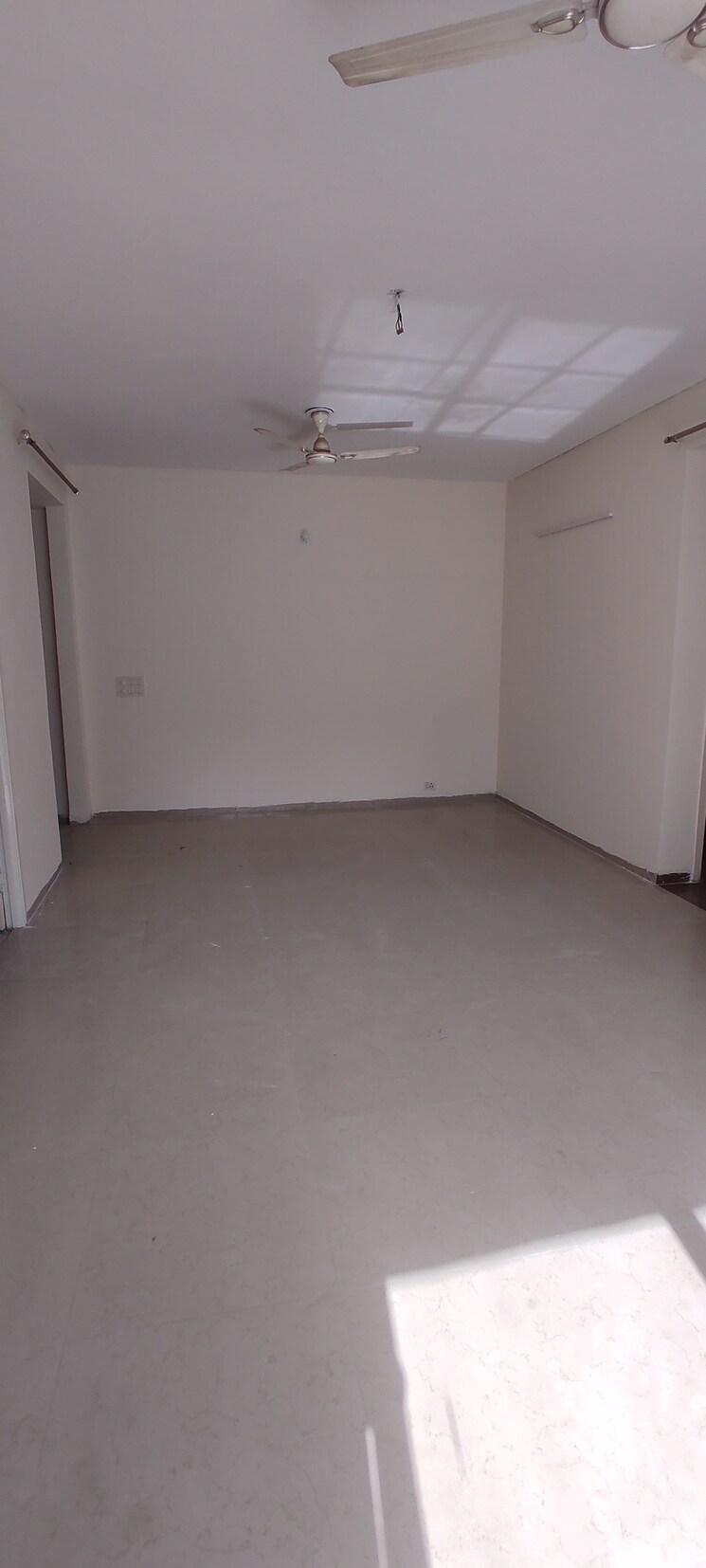 Room, umang-summer-palms 3 Bedroom 1576 Sq.Ft. Apartment In Sector 86 Faridabad 8775414