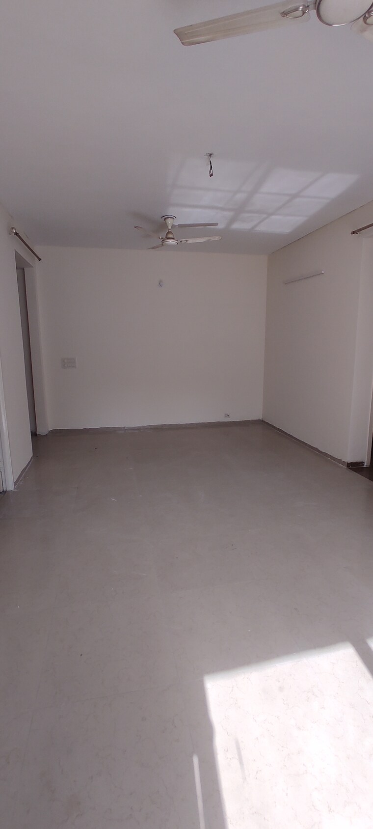 Room, umang-summer-palms 3 Bedroom 1576 Sq.Ft. Apartment In Sector 86 Faridabad 8775414