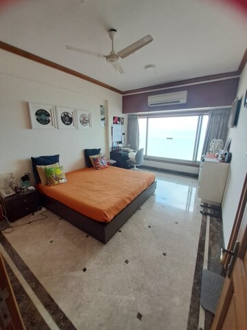 Bedroom in 3 BHK Apartment at Samudra Mahal, Worli – for Rent