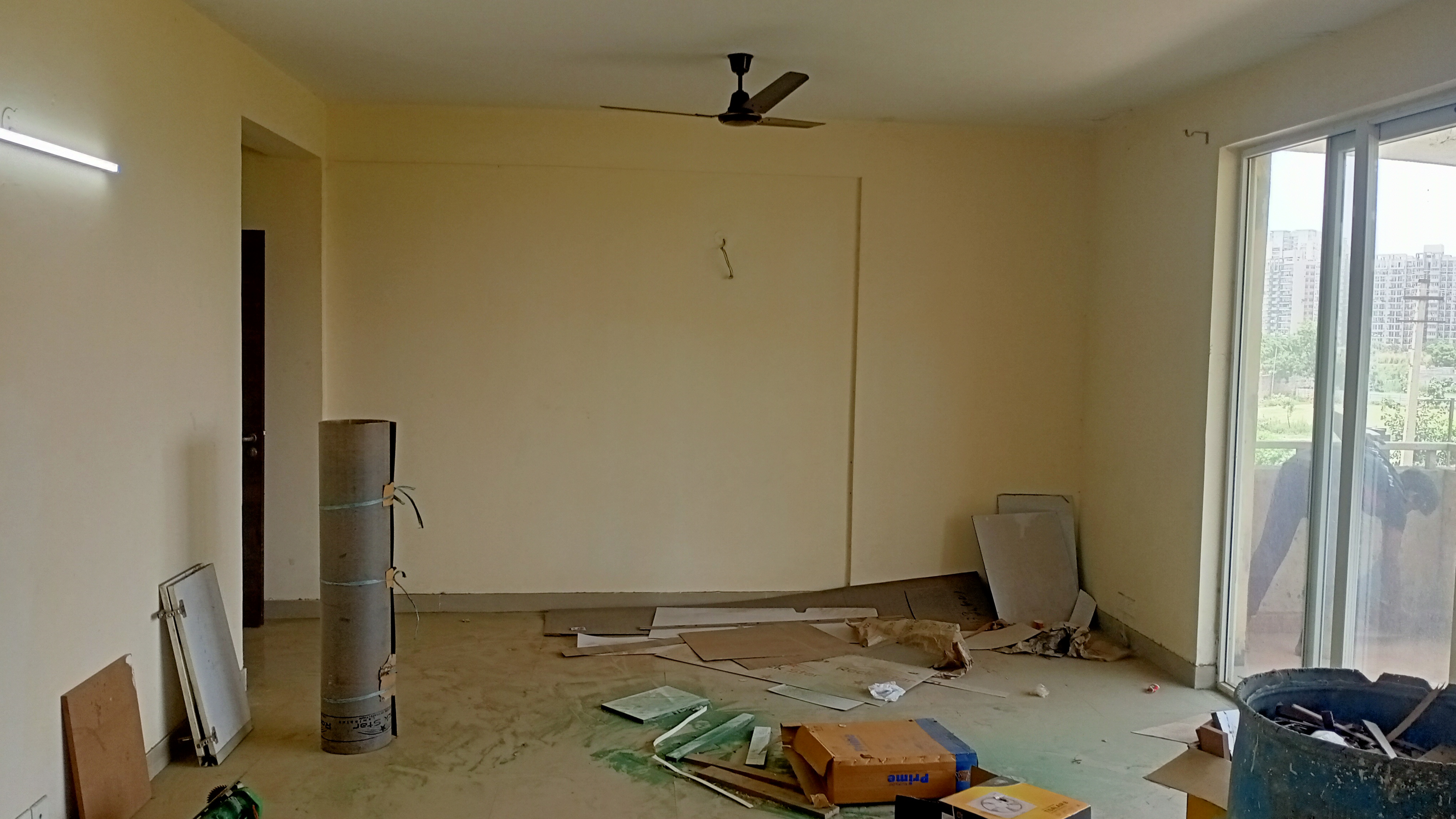 3.5 BHK + Servant Room Apartment For Rent in Ansal Estella