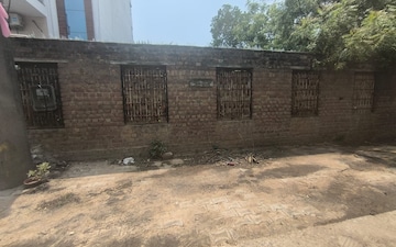 Plot For Sale in Sector 10