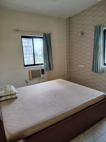 Bedroom in 2 BHK Apartment at Himath Ghar Khar West, Khar West – for Rent