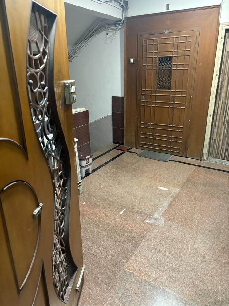 undefined, gulmohar-heights-vile-parle-west 2 Bedroom 720 Sq.Ft. Apartment In Vile Parle West Mumbai 8775461