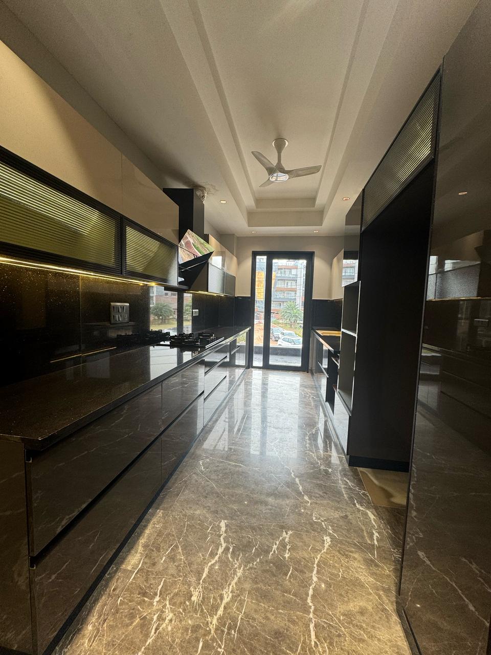 4 BHK + Pooja Room Builder Floor For Sale in SS Southend Floors