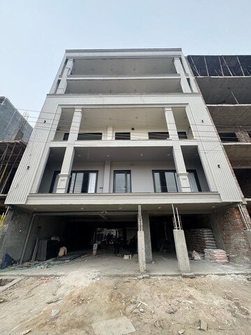 4 BHK Builder Floor – Exterior View View at SS Southend Floors, South City 2 - for Sale