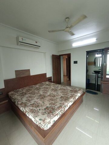 Bedroom in 2 BHK Apartment at Gajra Vignahar Heights, Nerul – for Rent