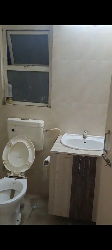 Bathroom in 1 BHK Apartment at AVL 36 Gurgaon, Sector 36 – for Rent
