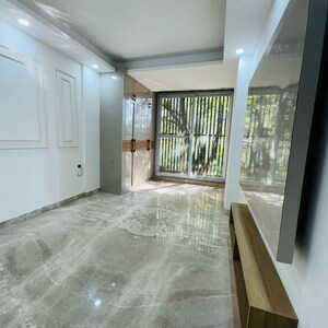 Room in 3 BHK Builder Floor at SS Mayfield Gardens, Mayfield Garden – for Sale