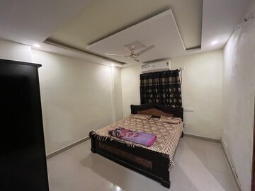 Bedroom in 3 BHK Apartment at Banjara Hills – for Rent