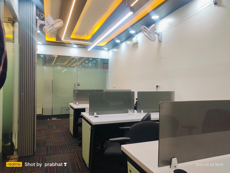 Team Area, sector 2 Commercial Office Space 1500 Sq.Ft. In Sector 2 Noida 8775528