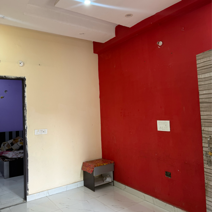 undefined, sector 63a 2.5 Bedroom 700 Sq.Ft. Builder Floor In Sector 63a Noida 8775520