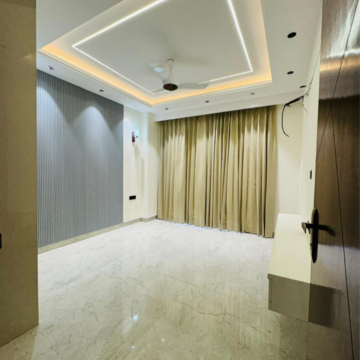 Room in 4 BHK Builder Floor at Ansal API Esencia, Sector 67 – for Sale