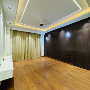 Room in 4 BHK Builder Floor at Ansal API Esencia, Sector 67 – for Sale