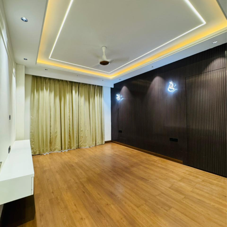 Room, ansal-api-esencia 4 Bedroom 300 Sq.Yd. Builder Floor In Sector 67 Gurgaon 8775561