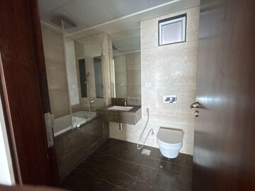 Bathroom in 3 BHK Apartment at Lokhandwala Minerva Mahalaxmi, Mahalaxmi – for Rent